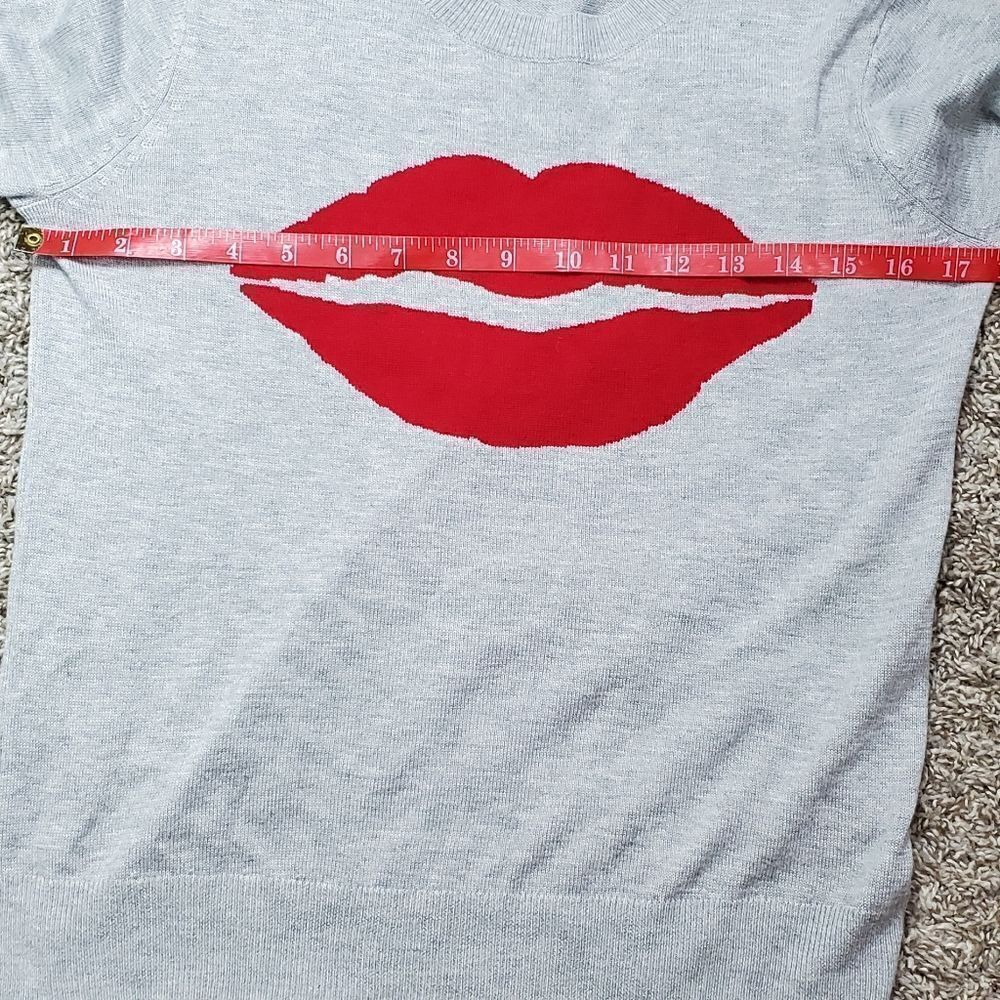 Splendid Gray & Red Lips Sweater - Picture 4 of 6